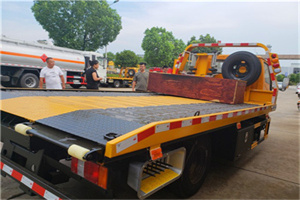 东丽区附近拖车电话号码服务